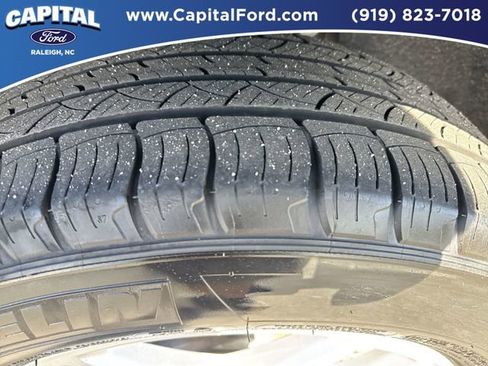 Certified 2022 Ford Edge SEL w/ Convenience Package image 14