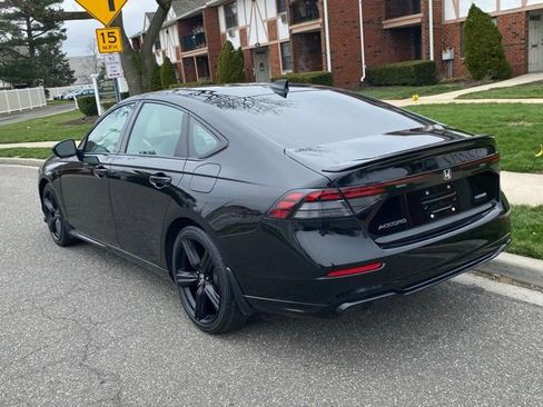 Used 2023 Honda Accord Sport image 6