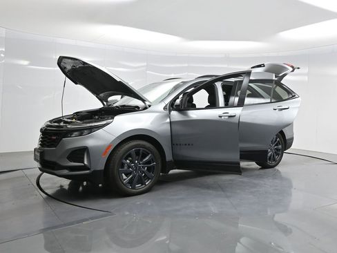 Used 2024 Chevrolet Equinox RS image 33
