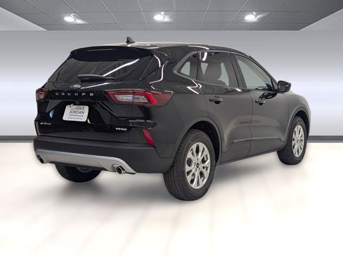 New 2026 Ford Escape Active w/ Cold Weather Package image 7