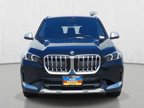 Used 2024 BMW X1 xDrive28i w/ Convenience Package AWD/4WD image 2