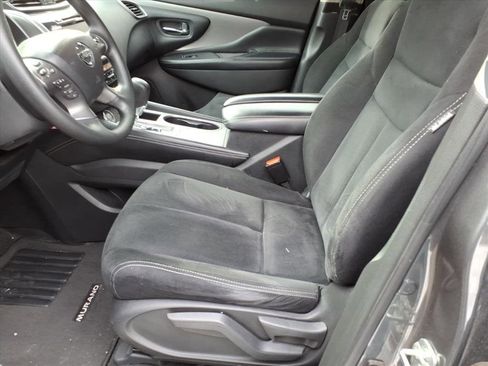 Used 2021 Nissan Murano S image 11