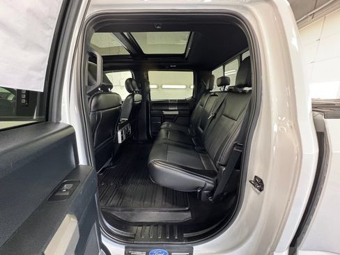 Used 2020 Ford F150 Lariat w/ Equipment Group 502A Luxury AWD/4WD image 22