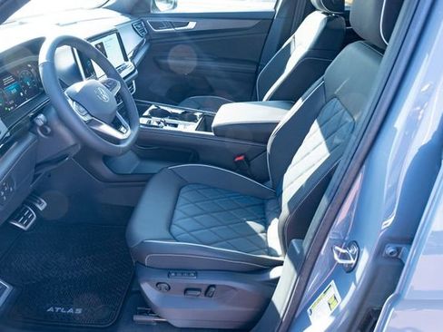 New 2026 Volkswagen Atlas Cross Sport SEL Premium R-Line image 19