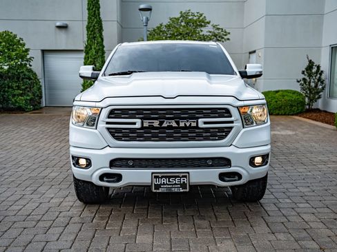 Used 2022 RAM 1500 Big Horn AWD/4WD image 2