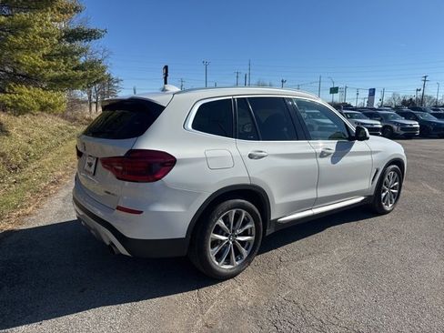 Used 2019 BMW X3 sDrive30i w/ Premium Package image 3