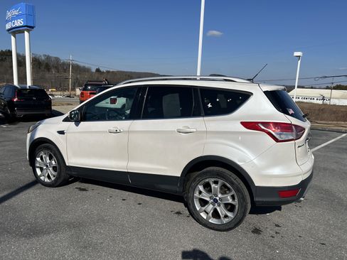 Used 2016 Ford Escape Titanium image 19