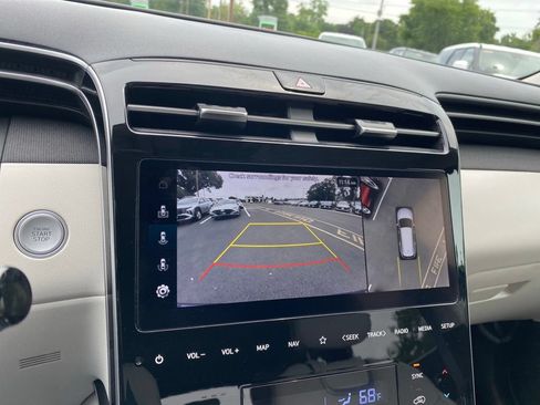 Certified 2023 Hyundai Tucson Limited AWD/4WD image 12