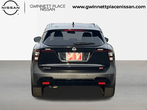 New 2026 Nissan Kicks SR image 6
