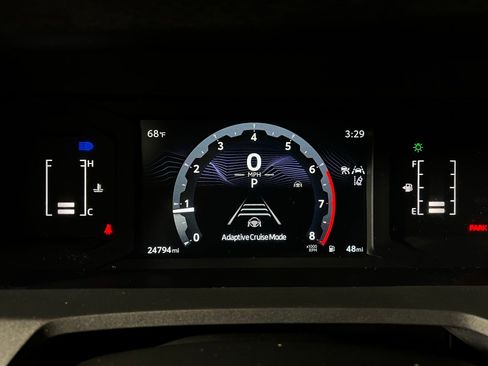 Used 2024 Toyota Tacoma SR AWD/4WD image 15
