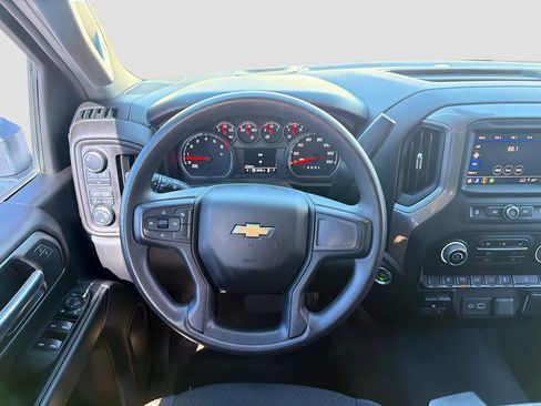 Used 2024 Chevrolet Silverado 2500 Custom w/ Custom Value Package image 19