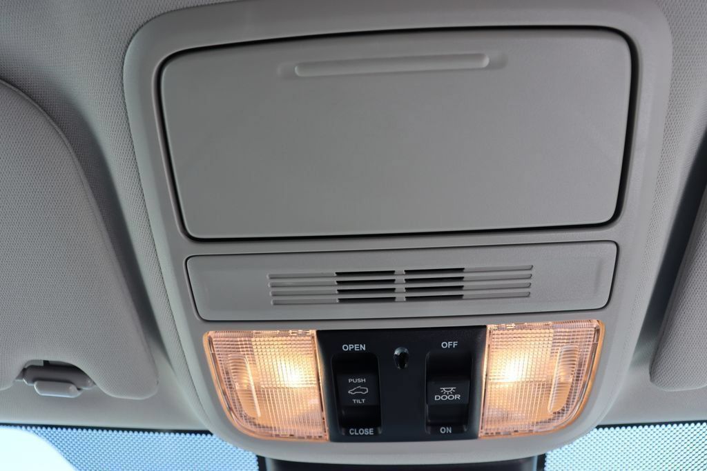 Certified 2026 Honda Odyssey Elite image 29