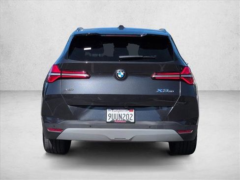 Used 2025 BMW X3 xDrive30 w/ Convenience Package AWD/4WD image 7