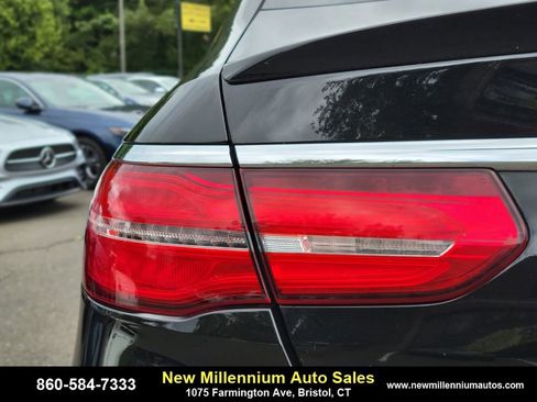 Used 2019 Mercedes-Benz GLE 43 AMG 4MATIC Coupe w/ Premium 3 Package image 9