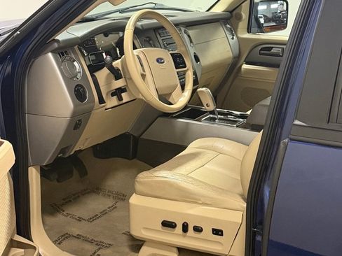 Used 2012 Ford Expedition XLT AWD/4WD image 8