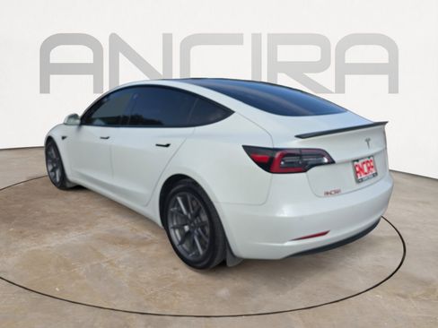 Used 2021 Tesla Model 3 Long Range image 7