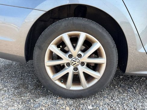 Used 2013 Volkswagen Jetta SE FWD image 7