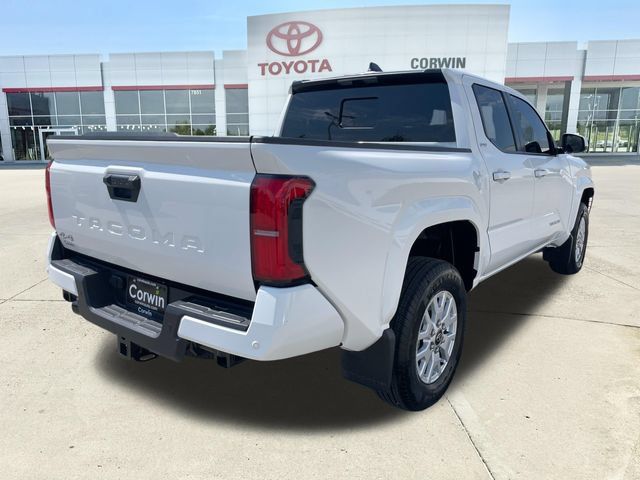 Certified 2026 Toyota Tacoma SR5 AWD/4WD image 5