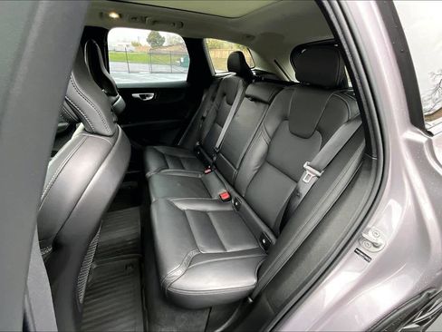 Used 2026 Volvo XC60 B5 Ultra w/ Climate Package image 29