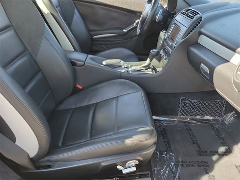 Used 2007 Mercedes-Benz SLK 55 AMG image 16