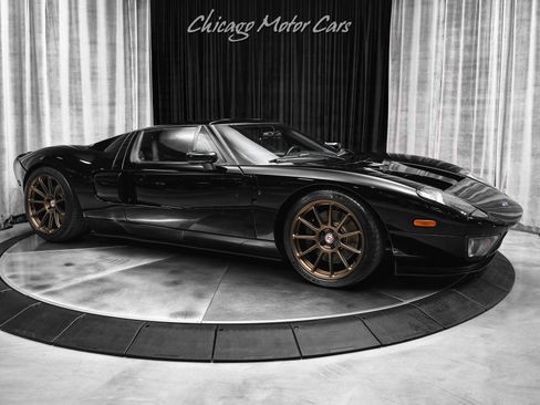 Used 2006 Ford GT image 6