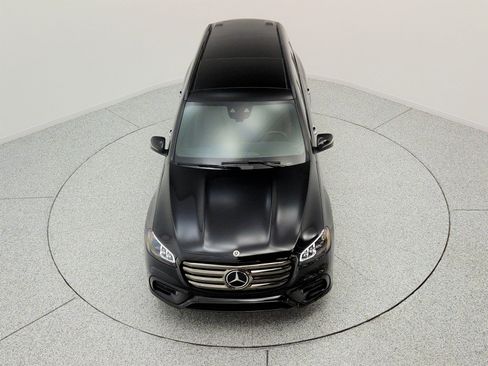 Used 2025 Mercedes-Benz GLS 450 4MATIC image 23