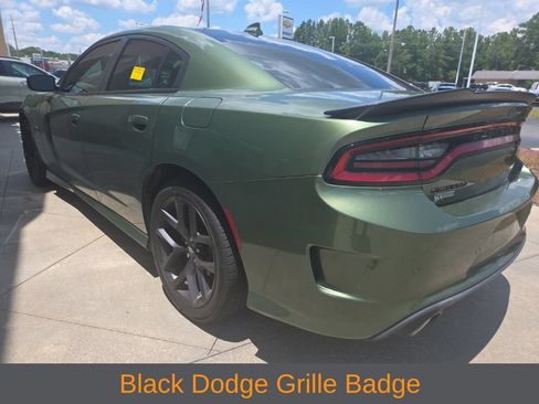 Used 2022 Dodge Charger R/T w/ Blacktop Package RWD image 4