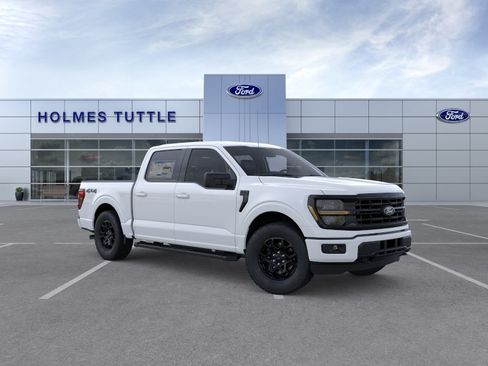 New 2026 Ford F150 XLT w/ XLT Black Appearance Package AWD/4WD image 7