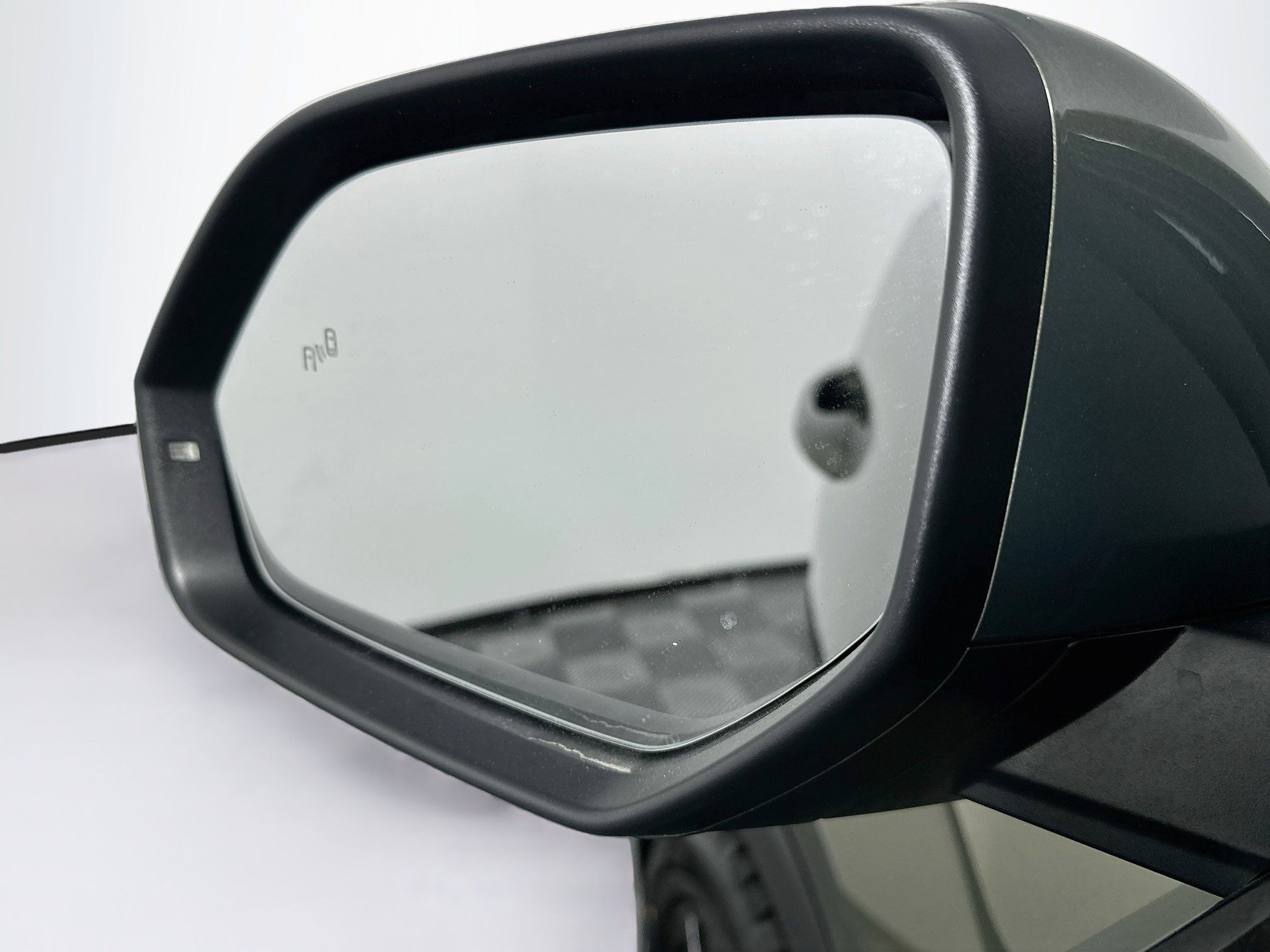 Used 2025 Volkswagen Atlas Cross Sport SE FWD image 16