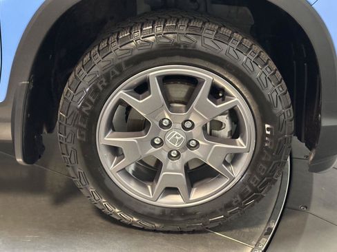 Certified 2024 Honda Passport TrailSport image 17