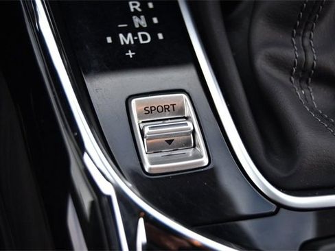 Used 2023 MAZDA CX-9 Touring image 15