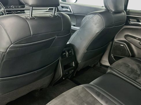 Used 2025 Mitsubishi Outlander SE AWD/4WD image 28