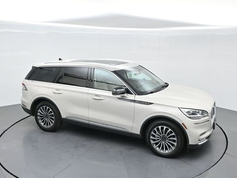 Used 2023 Lincoln Aviator Reserve w/ Equipment Group 201A image 61
