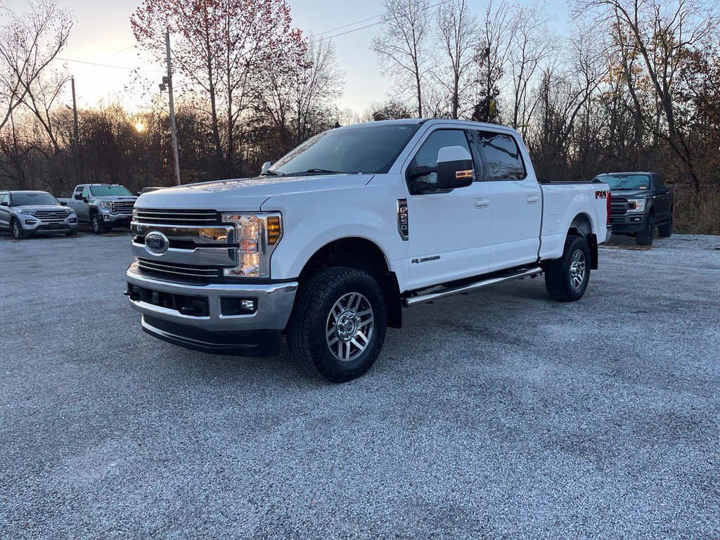 Used 2019 Ford F250 Lariat w/ Lariat Value Package AWD/4WD image 4