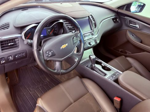 Used 2014 Chevrolet Impala LT w/ Premium Seating Package FWD image 15