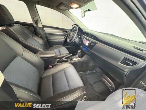 Used 2015 Toyota Corolla S w/ Driver Convenience Package FWD image 16