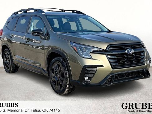 Used 2023 Subaru Ascent Onyx Edition Limited image 1