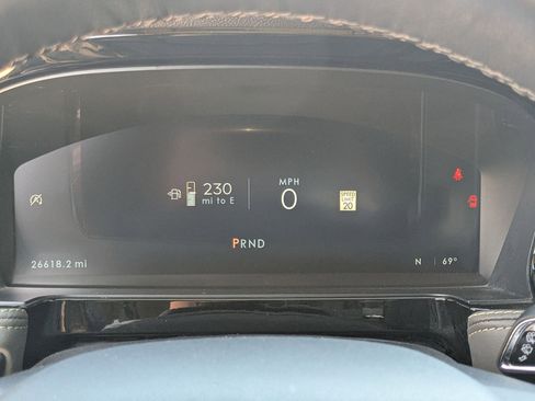 Used 2024 Lincoln Corsair Reserve w/ Equipment Group 201A image 14