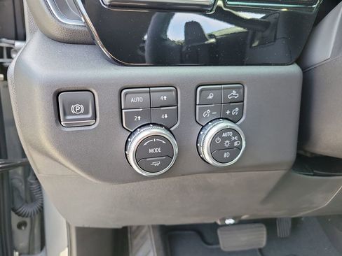 Used 2026 GMC Sierra 1500 SLT w/ SLT Premium Package AWD/4WD image 22