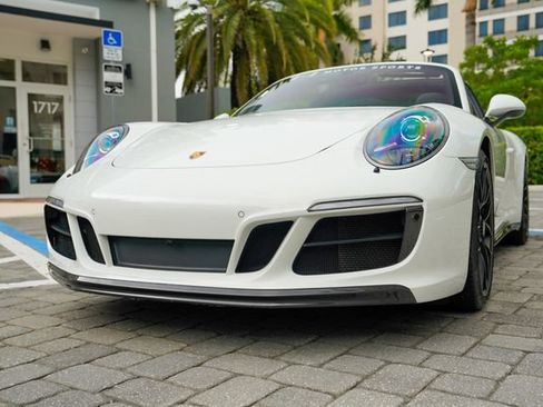 Used 2018 Porsche 911 Targa 4 GTS AWD/4WD image 42
