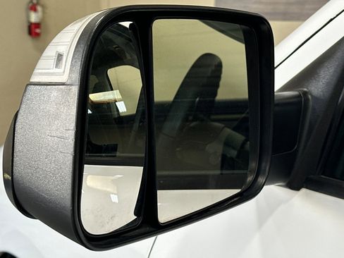 Used 2018 RAM 1500 Classic SLT image 51