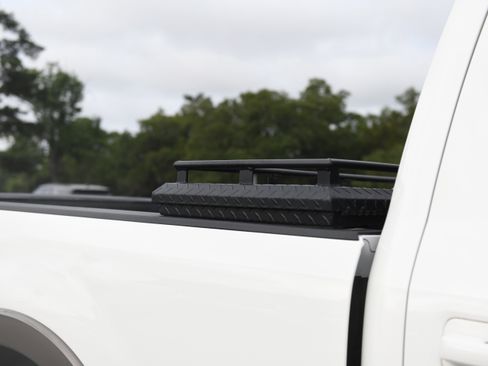 Used 2022 Ford F250 Lariat w/ Lariat Ultimate Package AWD/4WD image 5