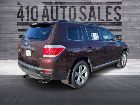 Used 2011 Toyota Highlander 4WD image 3