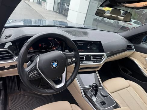 Used 2022 BMW 330i xDrive Sedan w/ Driving Assistance Package AWD/4WD image 4