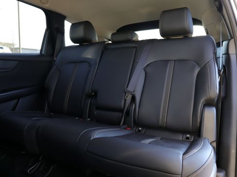 New 2026 MAZDA CX-90 3.3 Turbo w/ Select Package image 8