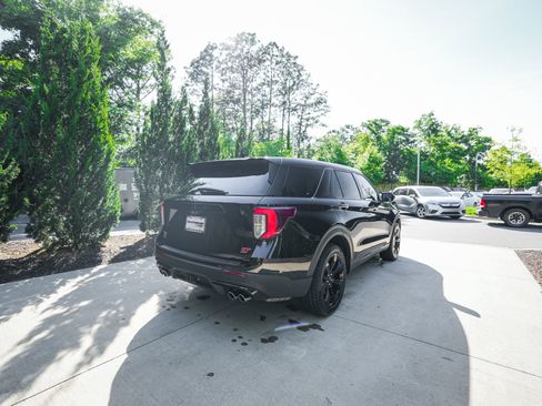 Used 2022 Ford Explorer ST w/ ST Street Pack AWD/4WD image 10