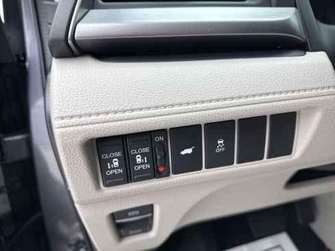 New 2026 Honda Odyssey EX-L image 25