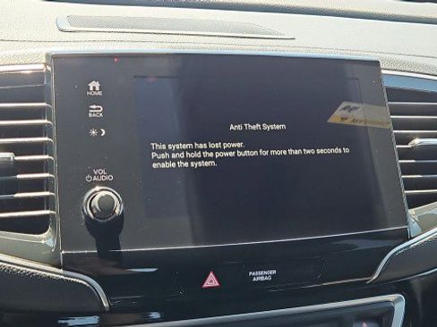 Used 2024 Honda Passport Black Edition image 13