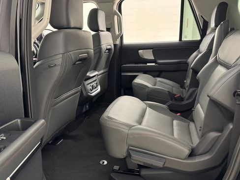 New 2025 Ford Expedition Max Active image 14