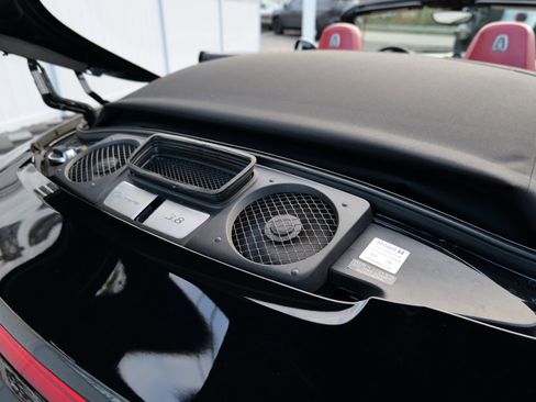 Used 2015 Porsche 911 Carrera 4S image 50